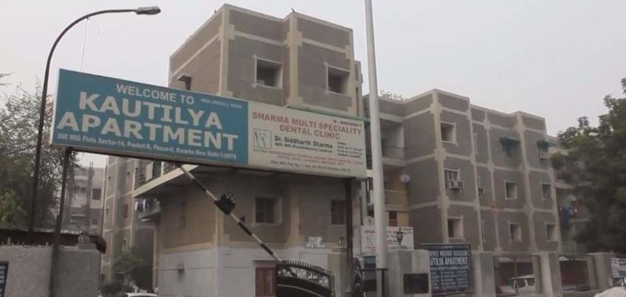 Sector 14, pocket b (Kautilya Apartment)